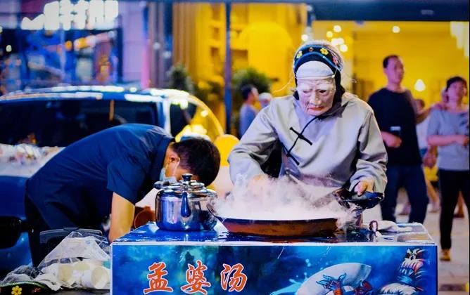靚起來！西區(qū)打造美食名片撬動“夜間經(jīng)濟(jì)”